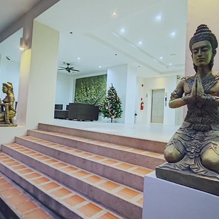 Harmony Patong Hotel エクステリア 写真
